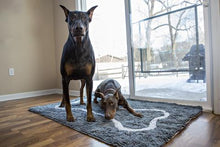 XL absorbent mat with bone