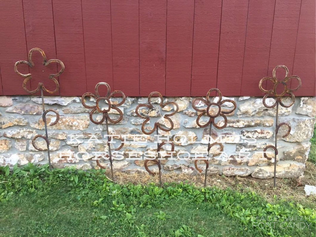 Short rustic flower